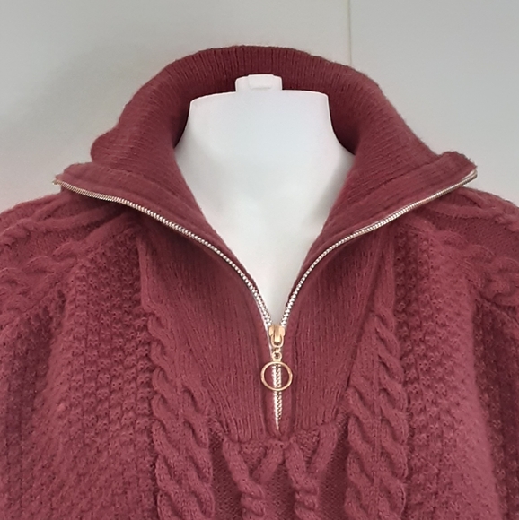 SHEIN Crop Cable Front Neck Zip Sweater Sz L - Picture 2 of 9